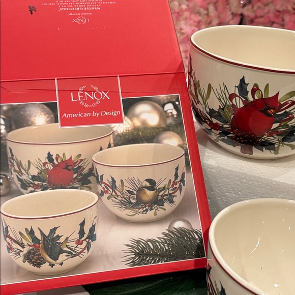 Lenox Winter greetings set of three bowls . - Picture 2 of 10